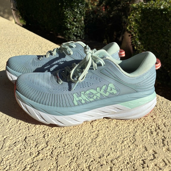 Hoka One One Shoes - Hoka Women's Bondi 7 Road Running Shoes size 7.5 wide Blue Fog/Blue Glass